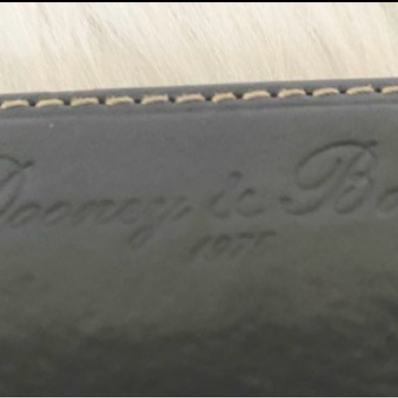 Dooney & Bourke Florentine Leather Wallet - Picture 6 of 8